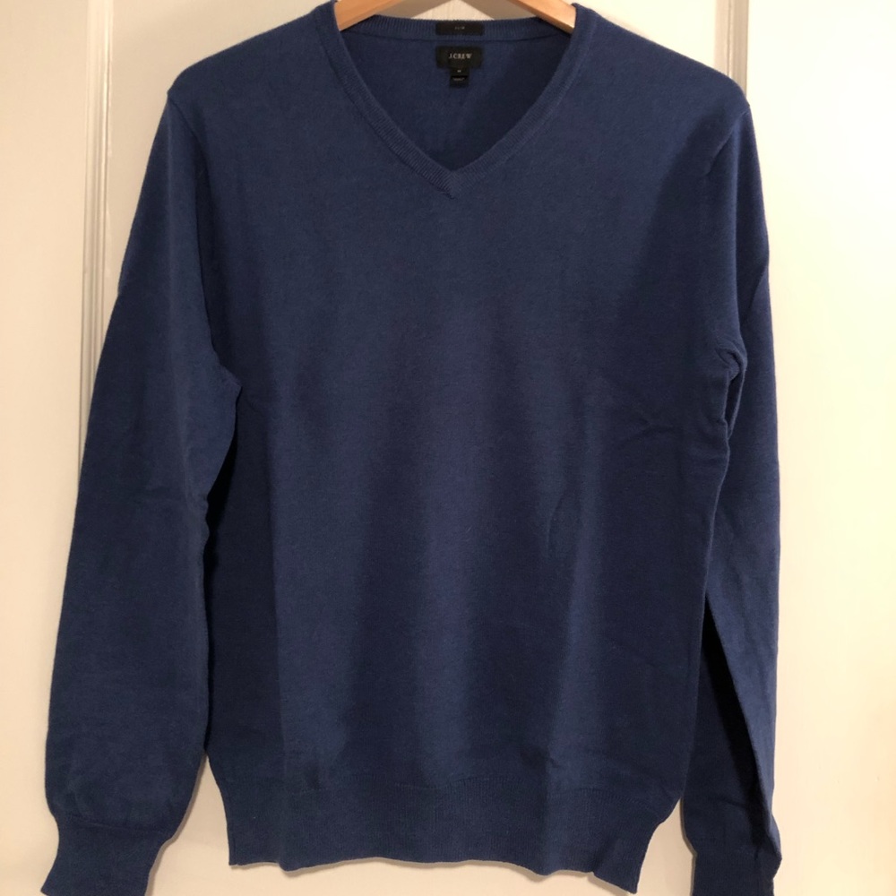 Men’s JCrew cotton and cashmere v-neck sweater